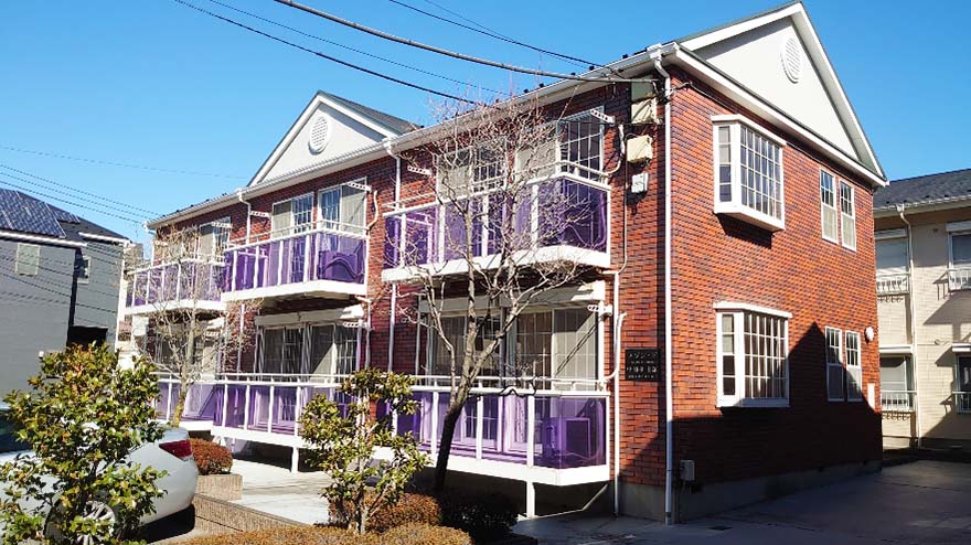 埼玉県さいたま市中浦和で行う木造2階建アパートおよび駐車場解体工事｜施工前の外観